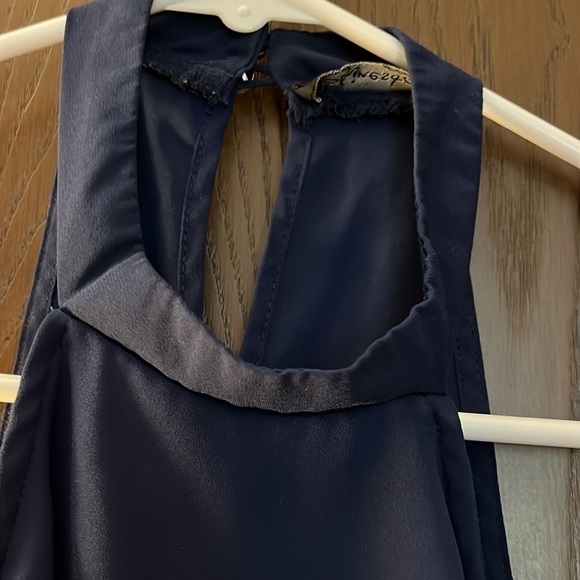 Shine star sleeveless navy blue ruffle front top. Size Medium. - Picture 3 of 10